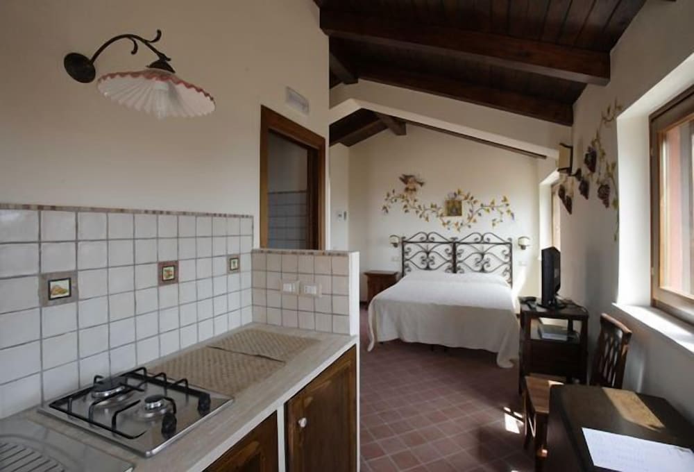 Double Room - Photo 1