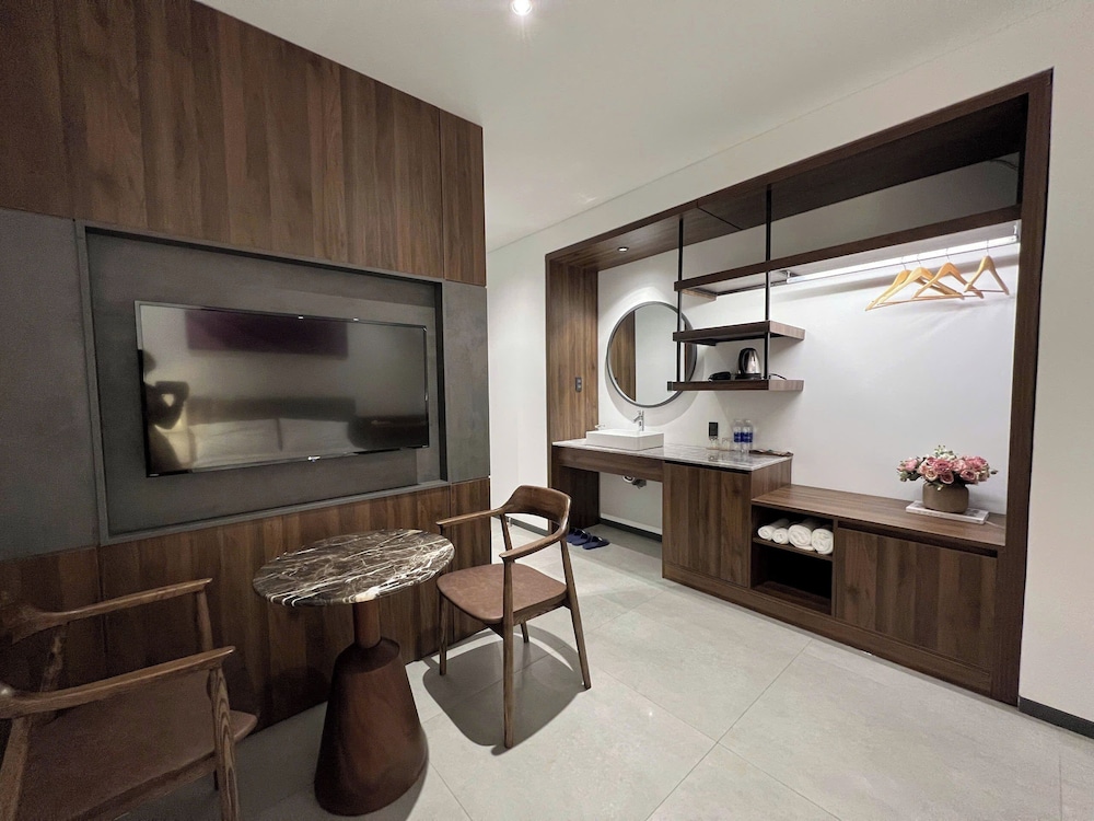 Basic Suite photo 3
