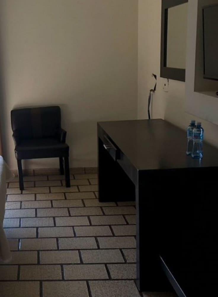 Standard Single Room, 1 Double Bed photo 3