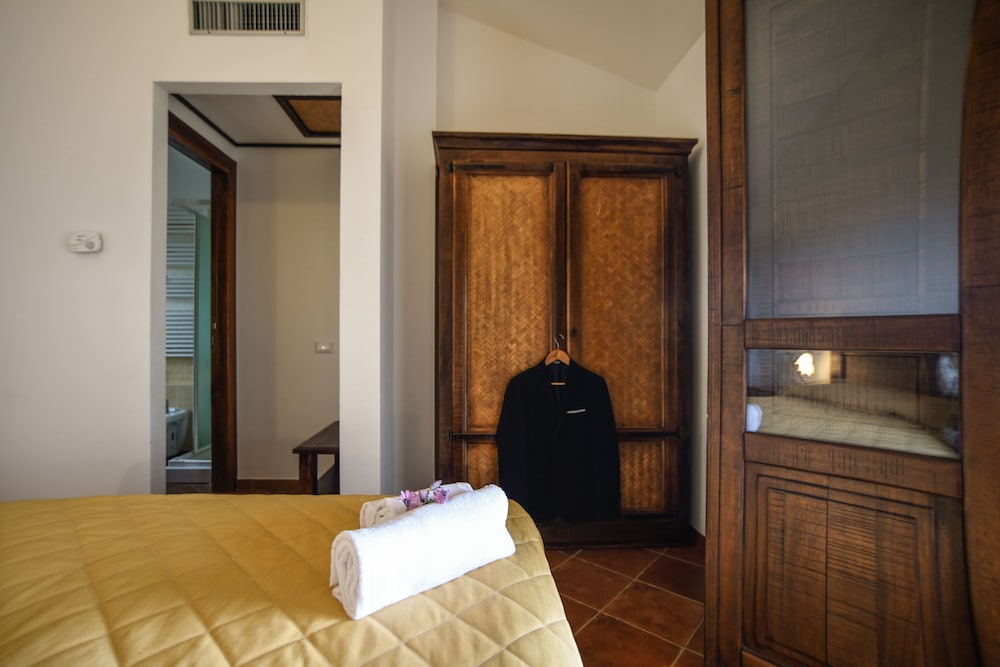 Double Or Twin Room, Private Bathroom (With Balcony, Patio Or Terrace) photo 2