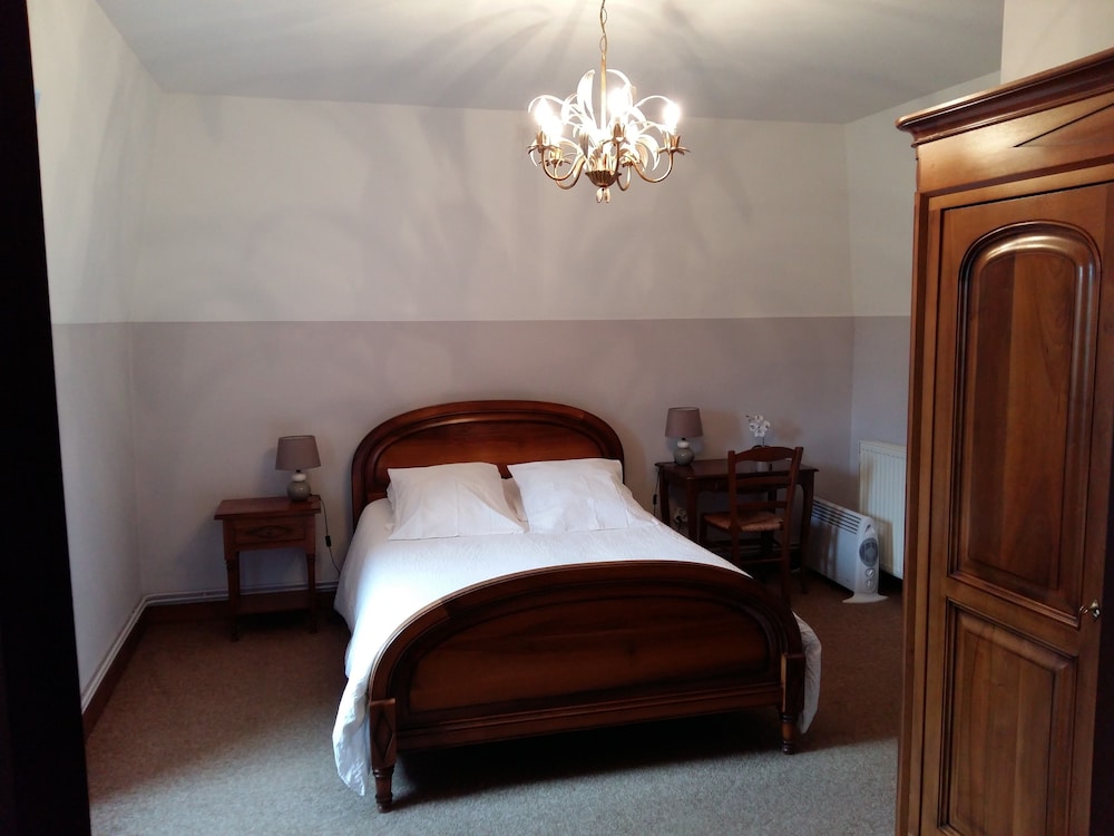 Double Room - Photo 5
