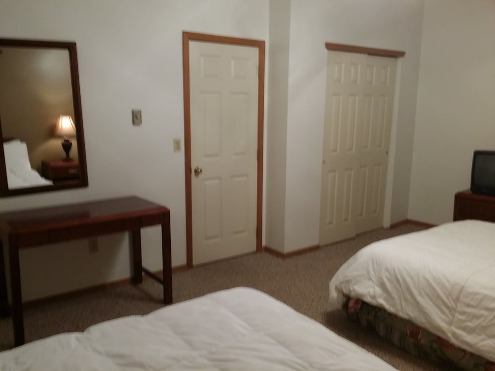 Townhome, 2 Bedrooms photo 2