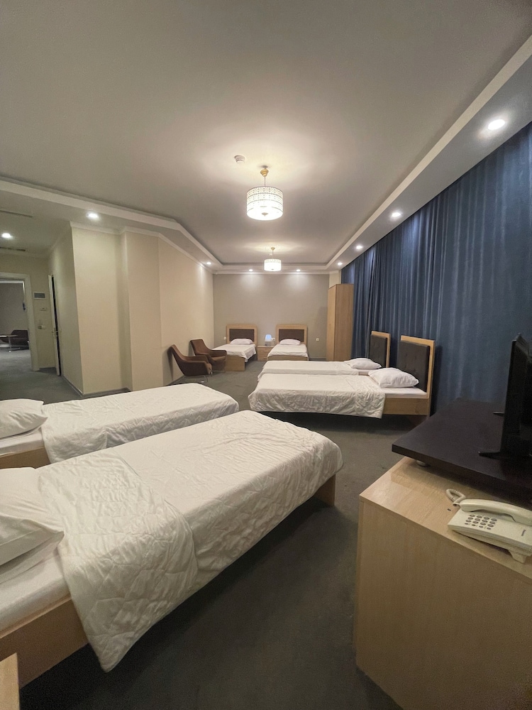 Quadruple Room, Balcony, City View