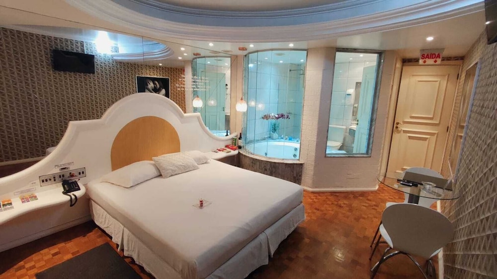 Standard Suite photo 1
