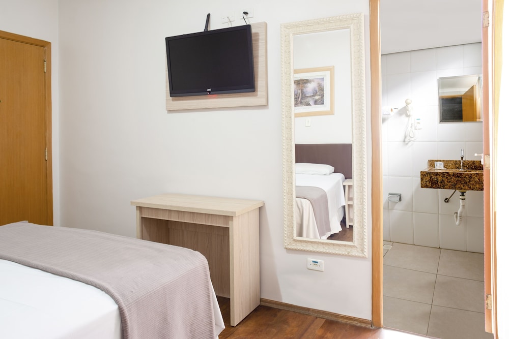 Standard Room - Photo 1