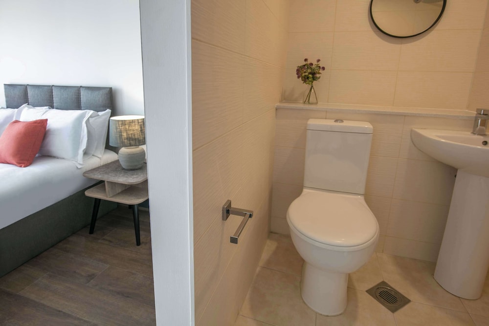 Superior Apartment, 2 Double Beds, Non Smoking (Walk-in Shower;with Sofabed) photo 3