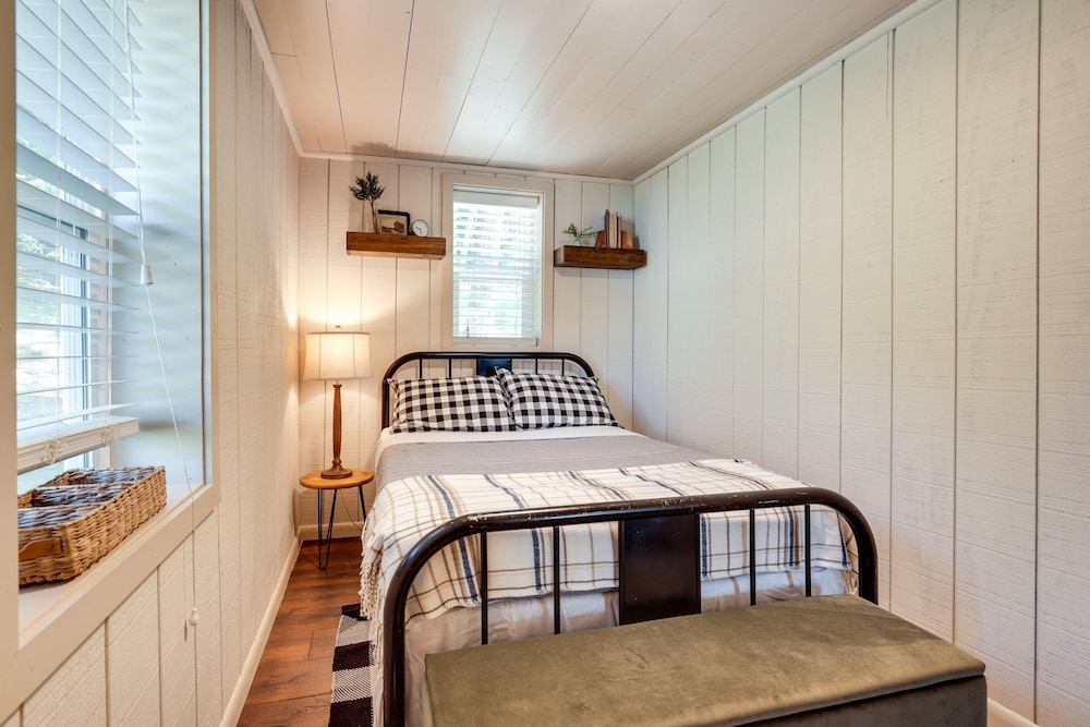 House (2 Bedrooms) photo 2