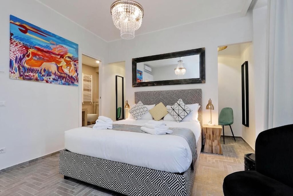Elite Double Room, Balcony, City View