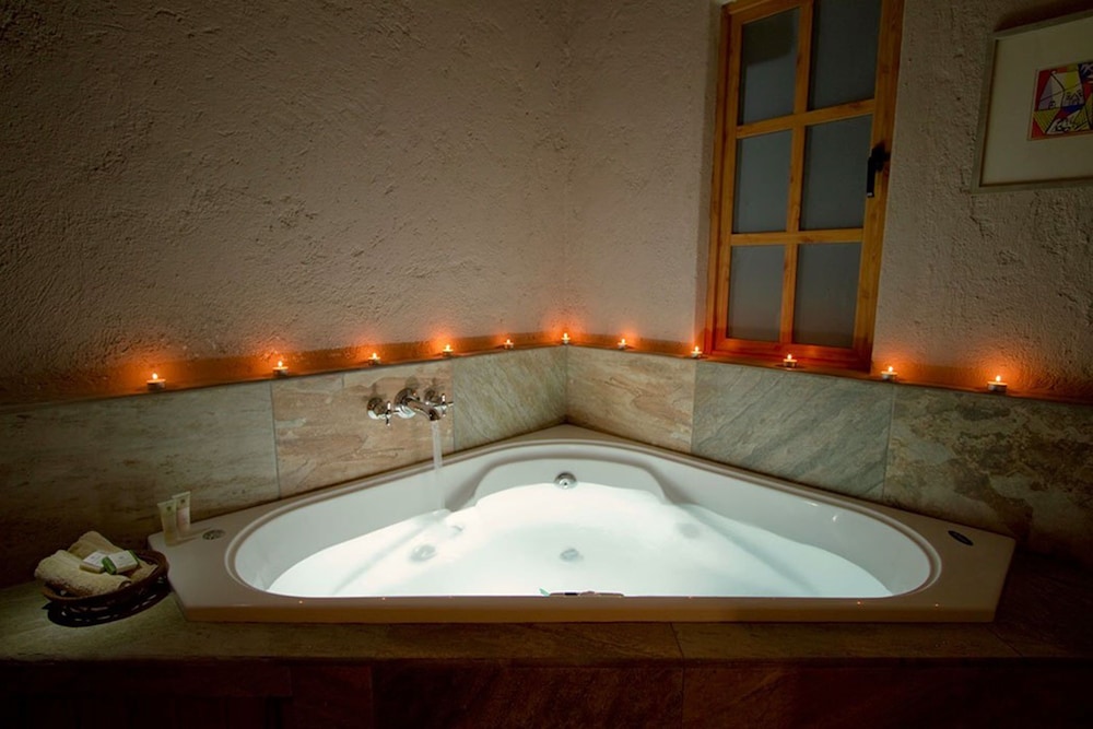 Junior Suite, 1 King Bed (La Cima) photo 3