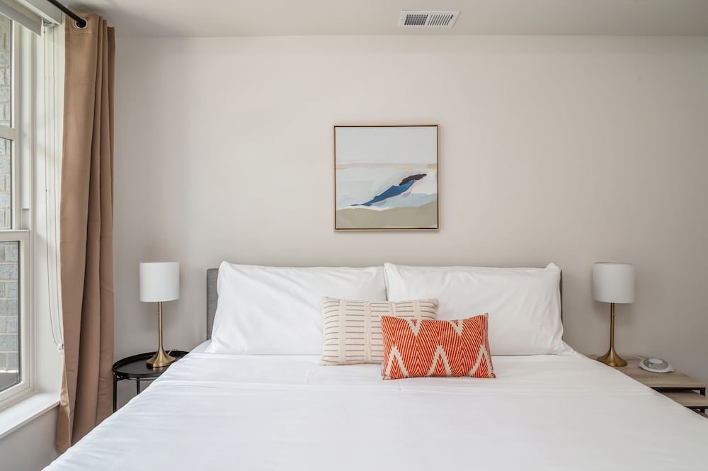 Traditional Apartment, 1 Bedroom (Self Check-in with Virtual Front Desk) photo 2