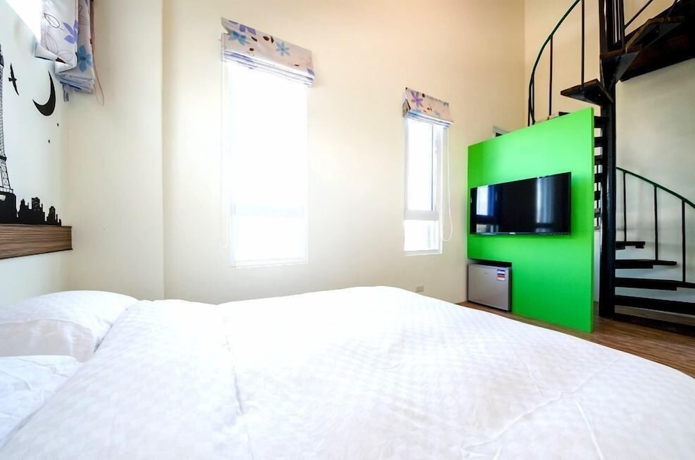 Family Room photo 1