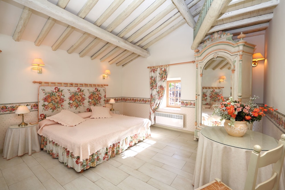Premium Double Room photo 1