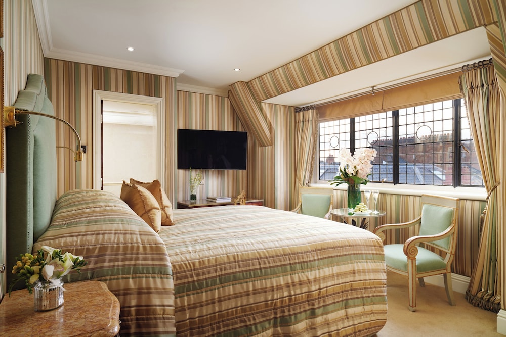 Deluxe Room (King/Twin) thumbnail 5