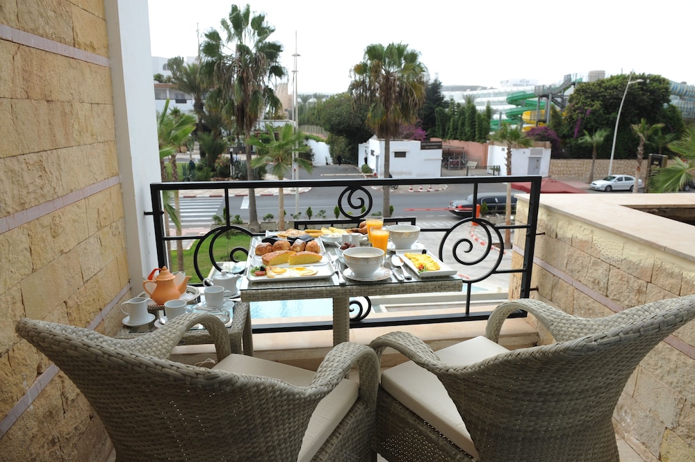 Deluxe Suite, Non Smoking photo 2