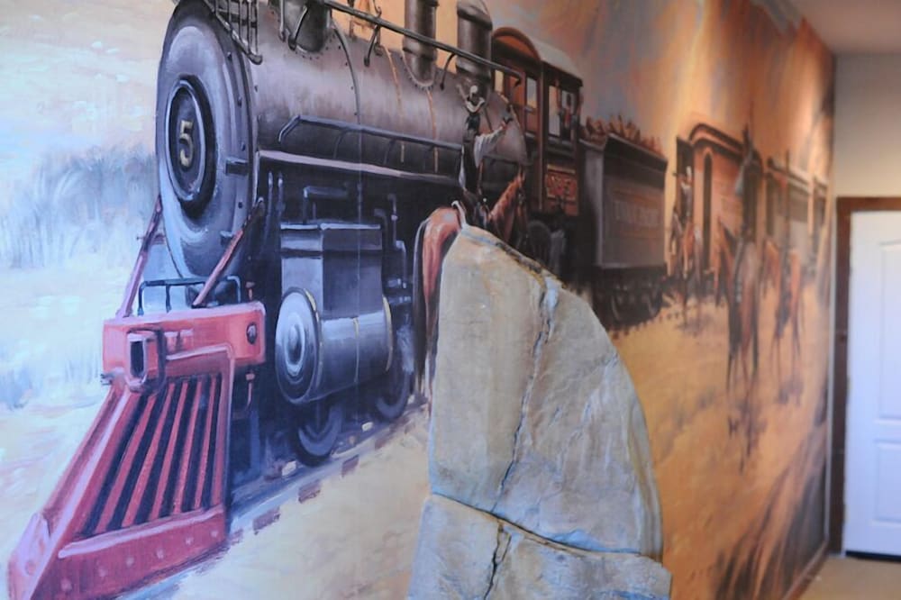 Jesse James photo 2
