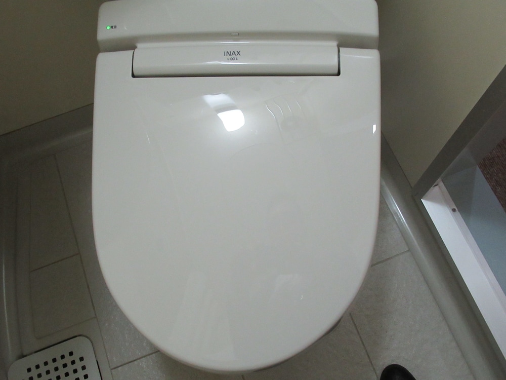 Double Room, Non Smoking - Photo 7