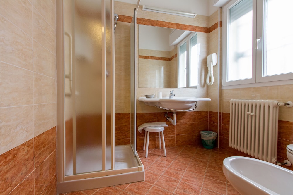 Triple Room - Photo 5