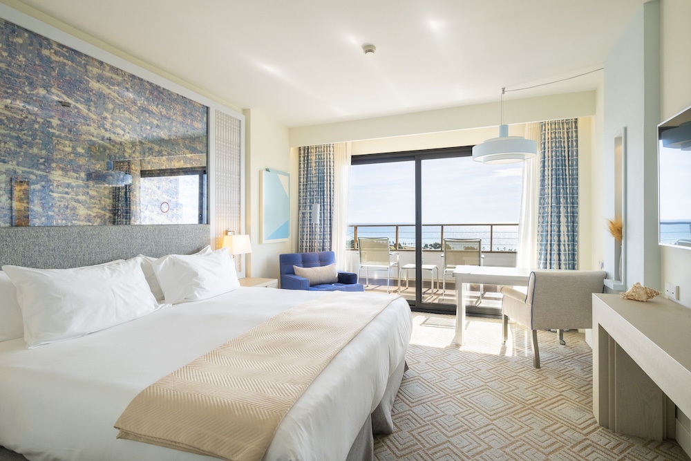 Superior Room, Terrace, Sea View (Mediterrani 1 pax)