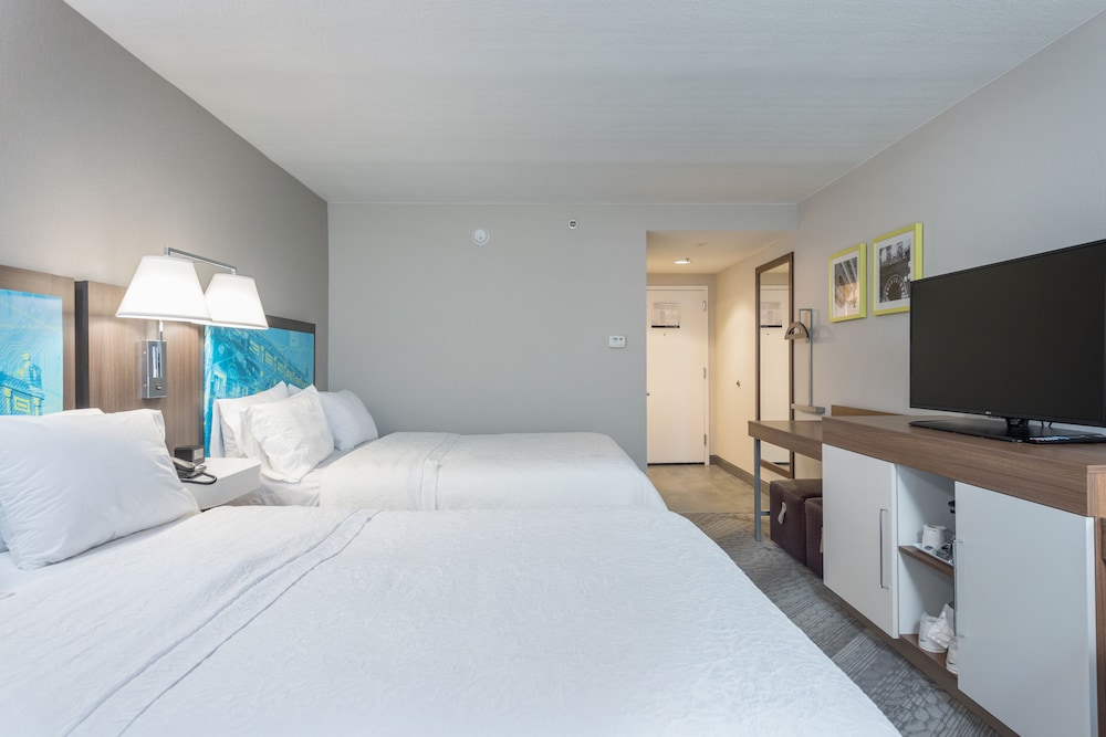 Room, 2 Queen Beds, Non Smoking (Shower Only) - Photo 2