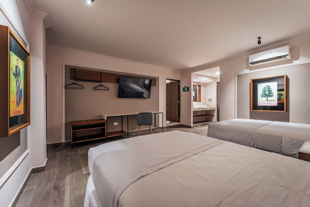 Double Room - Photo 13