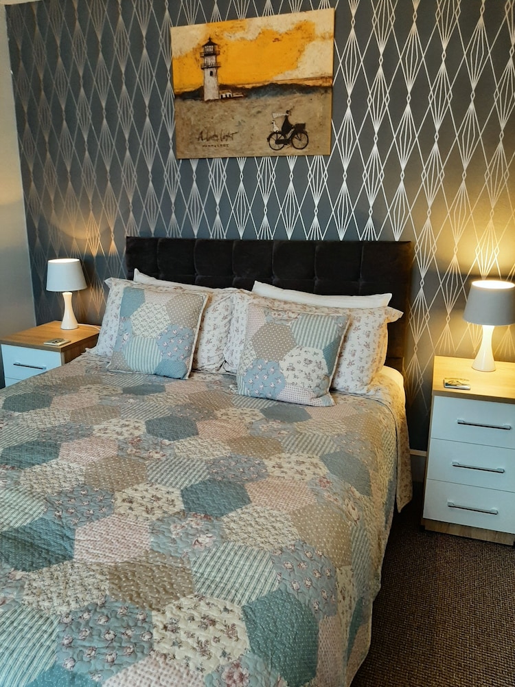 King Room, Ensuite photo 1