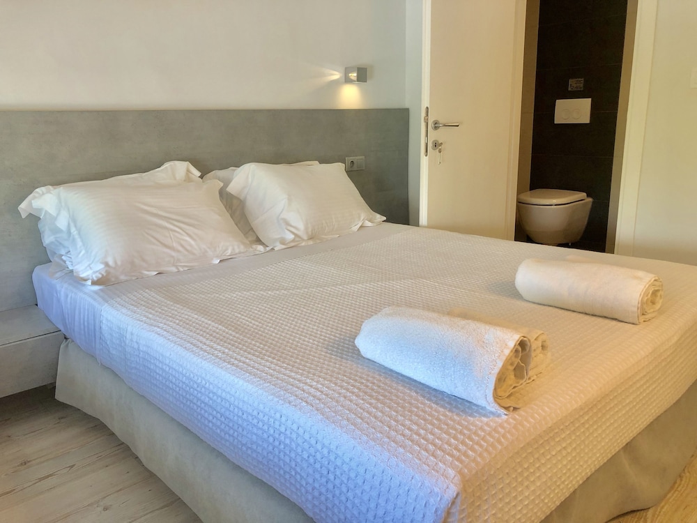 Basic Villa, 1 Bedroom (plus one loft)