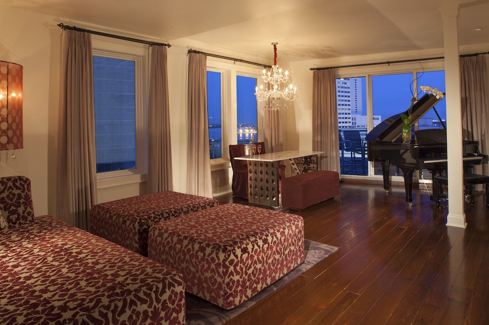 Presidential Penthouse, 1 King Bed, City View (Muse King Terrace Penthouse (MTP)) photo 2