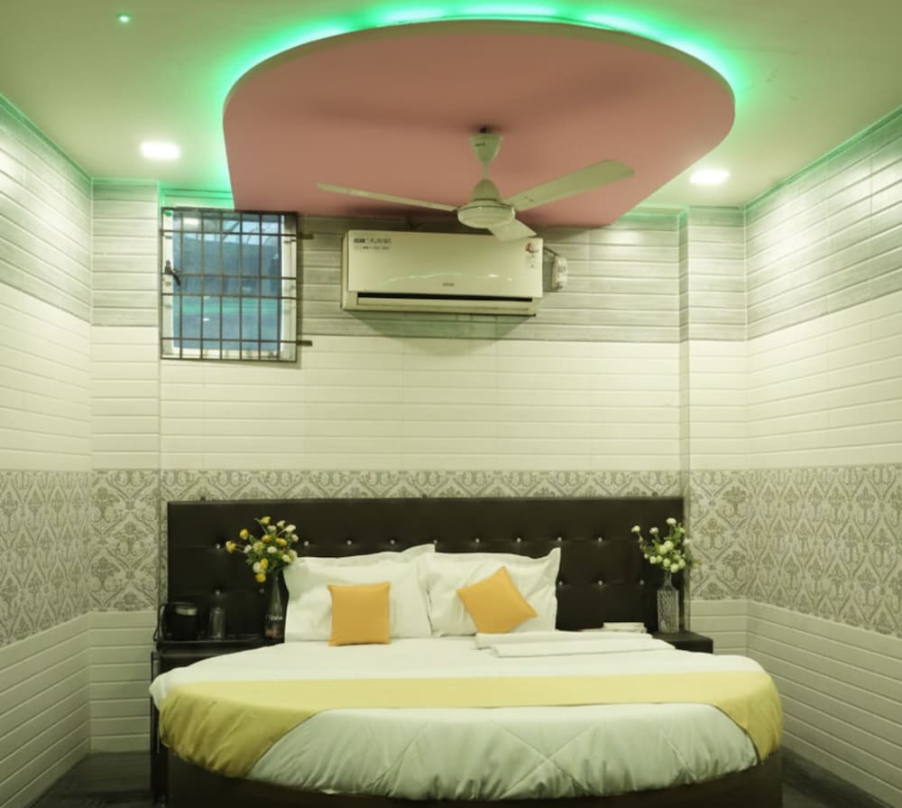 Suite Room