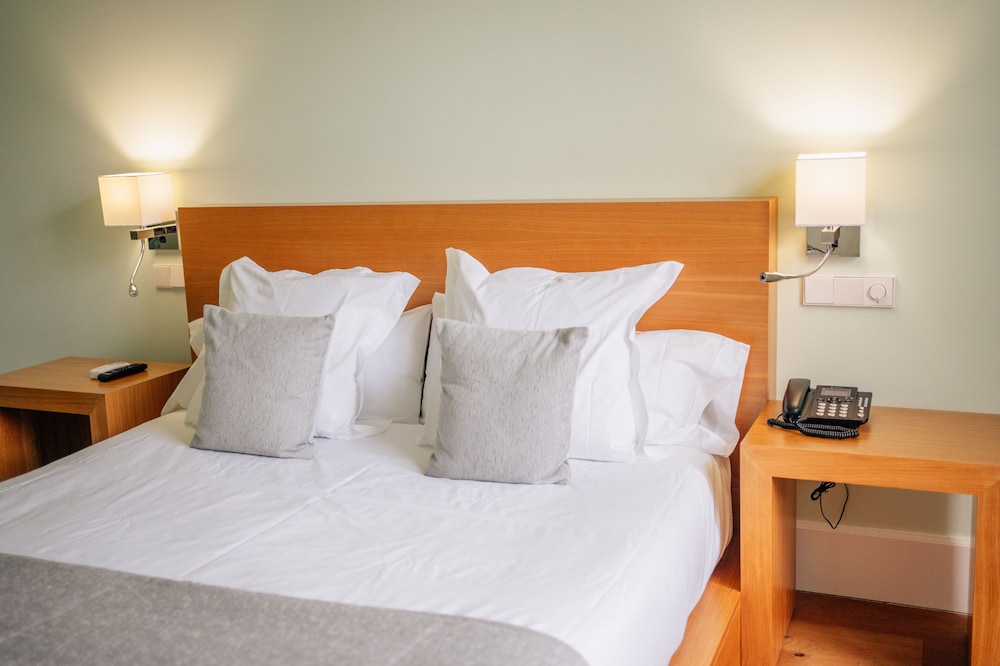 Premium Room - Photo 22