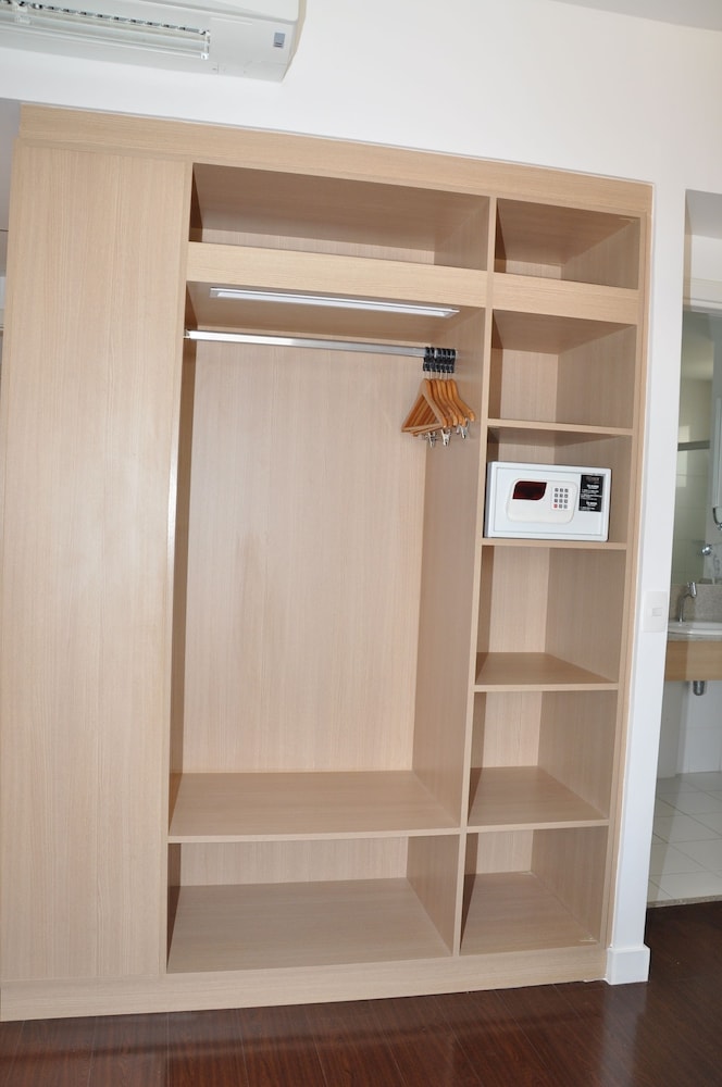 Superior Room, 2 Twin Beds - Photo 16