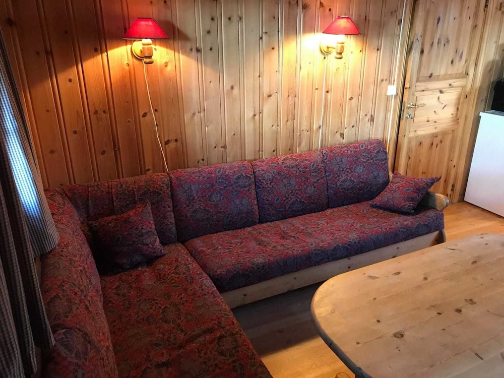 Traditional Cottage, Multiple Beds, Lake View, Lakeside photo 3