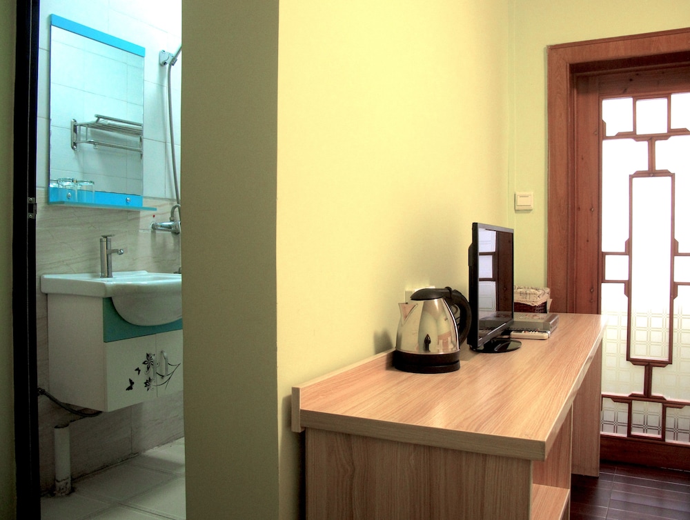 Standard Twin Room photo 2