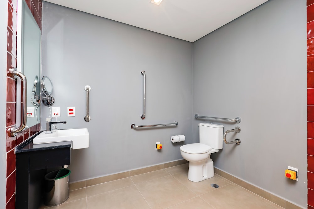 Standard Double Room, Mobility Accessible, City View