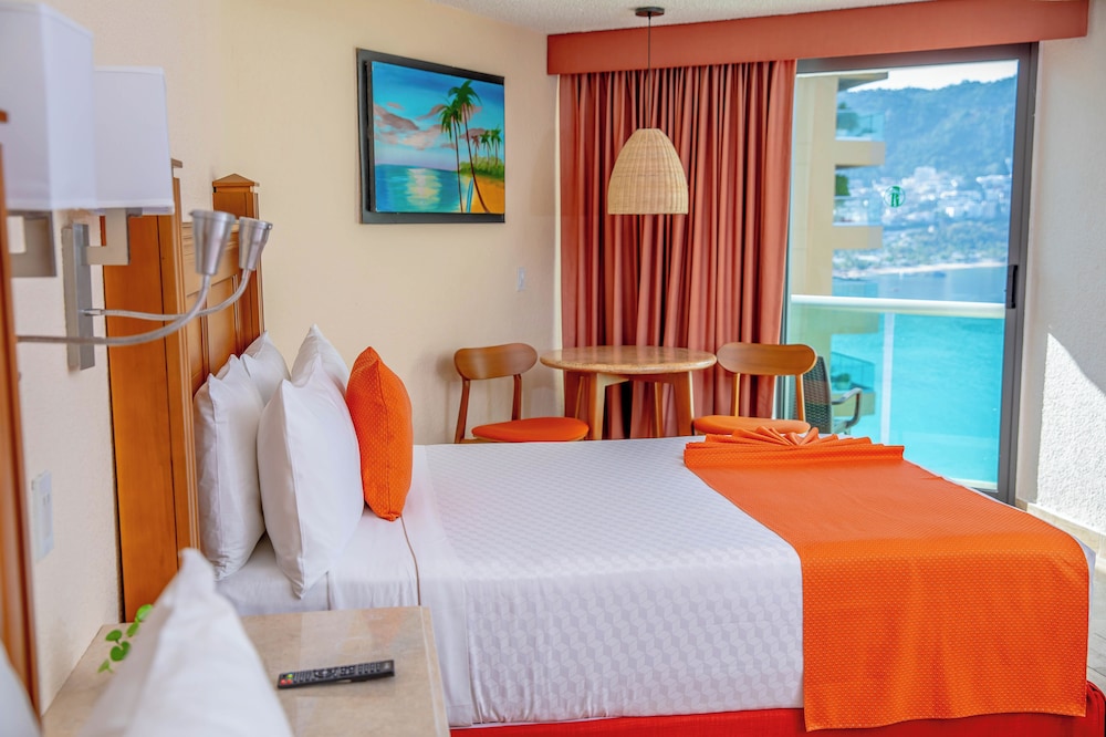 Standard Double Room, 2 Double Beds, Sea View - Photo 3