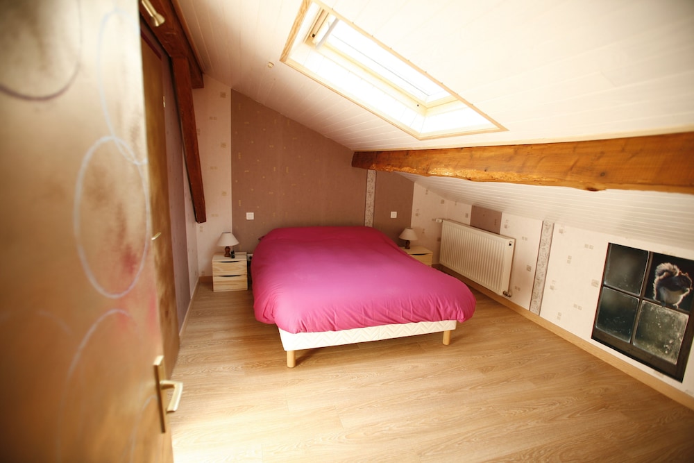 Basic Studio (Soir de Lune) photo 1