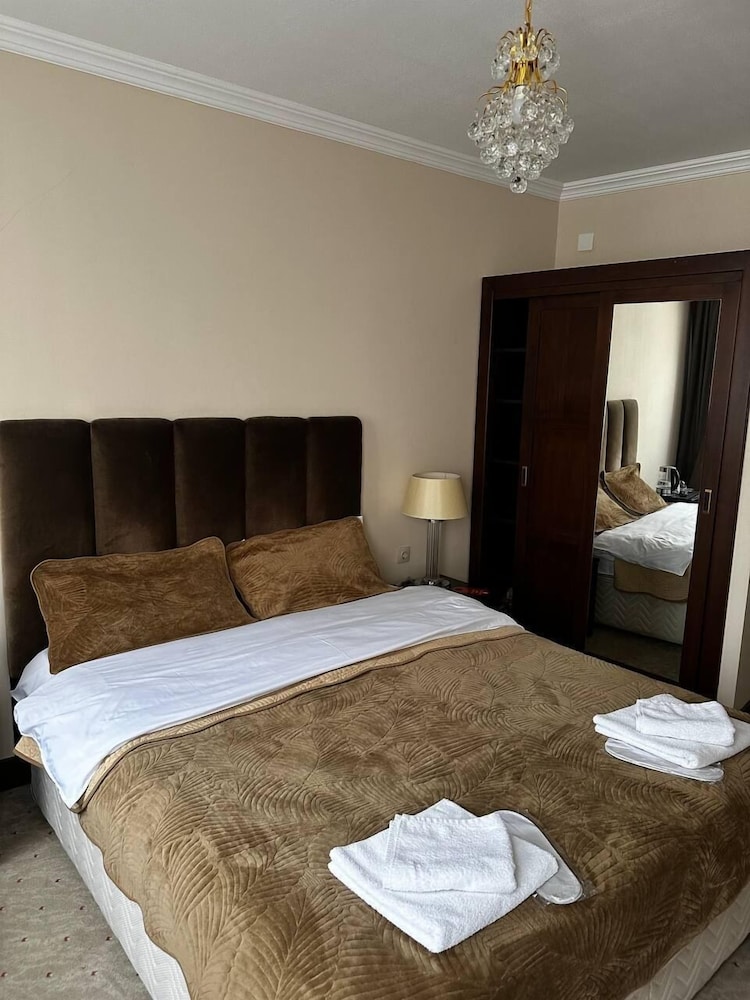 Basic Room