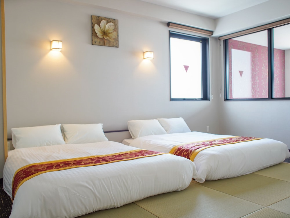 Japanese Maisonette Suite - Photo 5