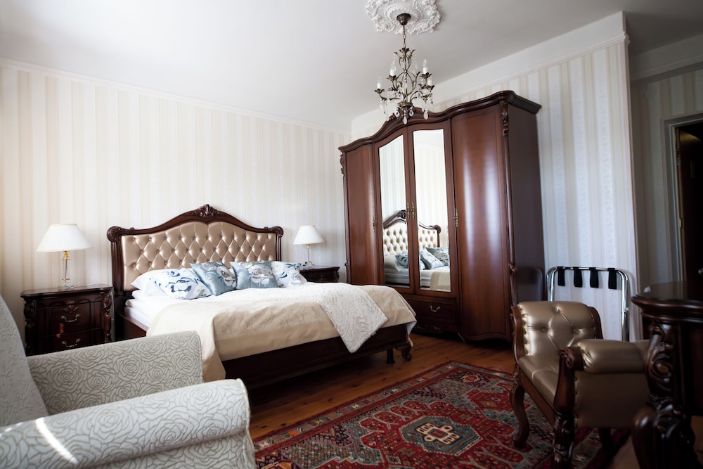 Deluxe Double Room, Balcony, Lake View photo 2