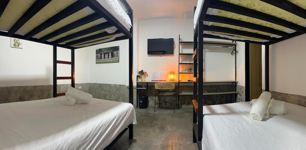 Economy Room photo 2