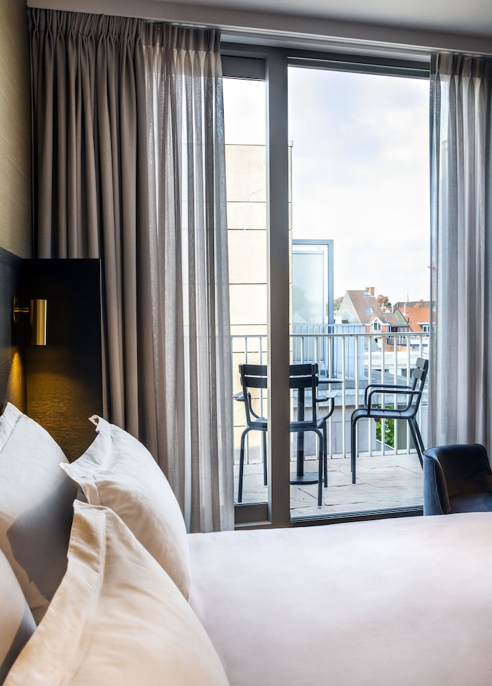 Luxury Double Room, Balcony (Grand) photo 3
