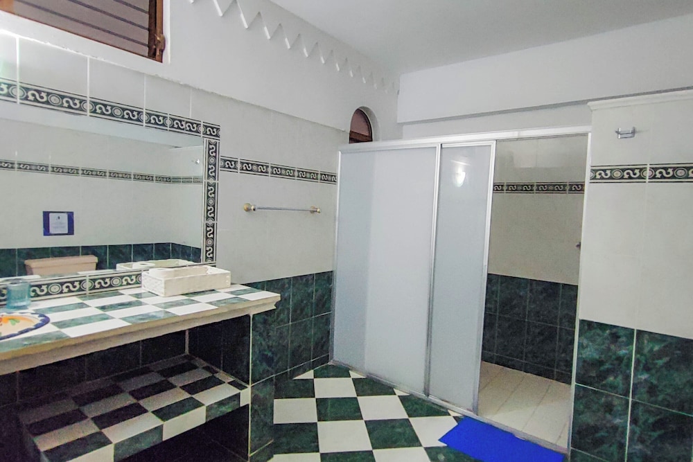 Family Apartment photo 2