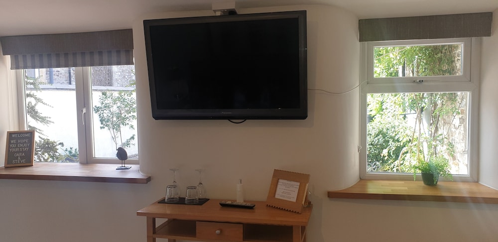 Superior Double Room, Ensuite (Courtyard room) photo 2