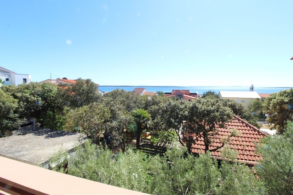 Apartment (Mare-200 m from the beach - A1(2+2)) photo 1