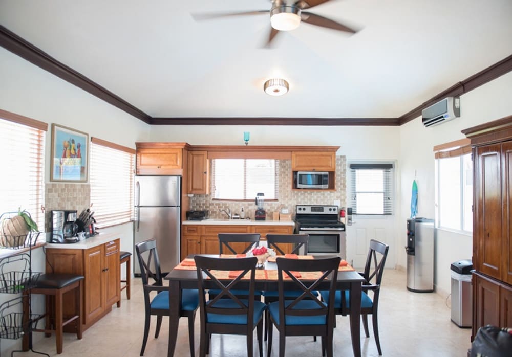 Panoramic Villa, 1 King Bed, Ocean View photo 3