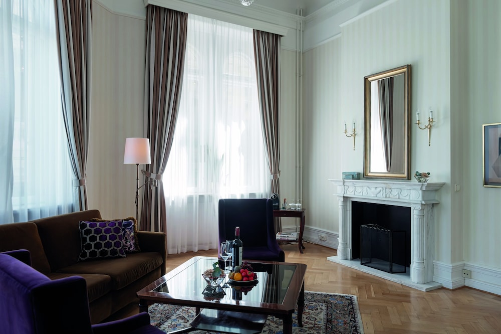 Junior Suite - Photo 18