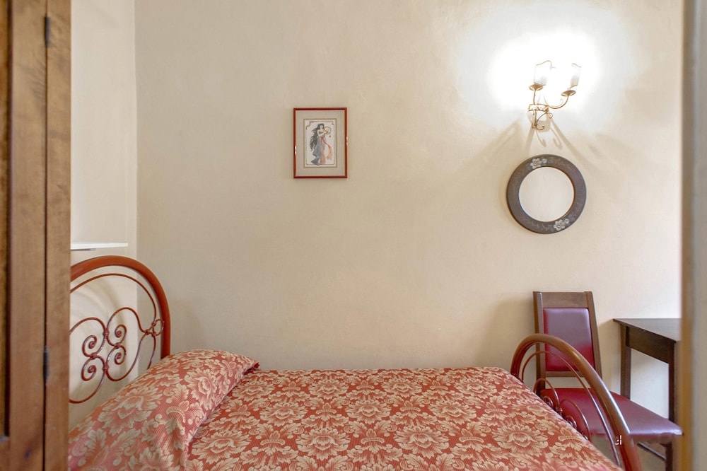 Standard Single Room, Ensuite photo 3