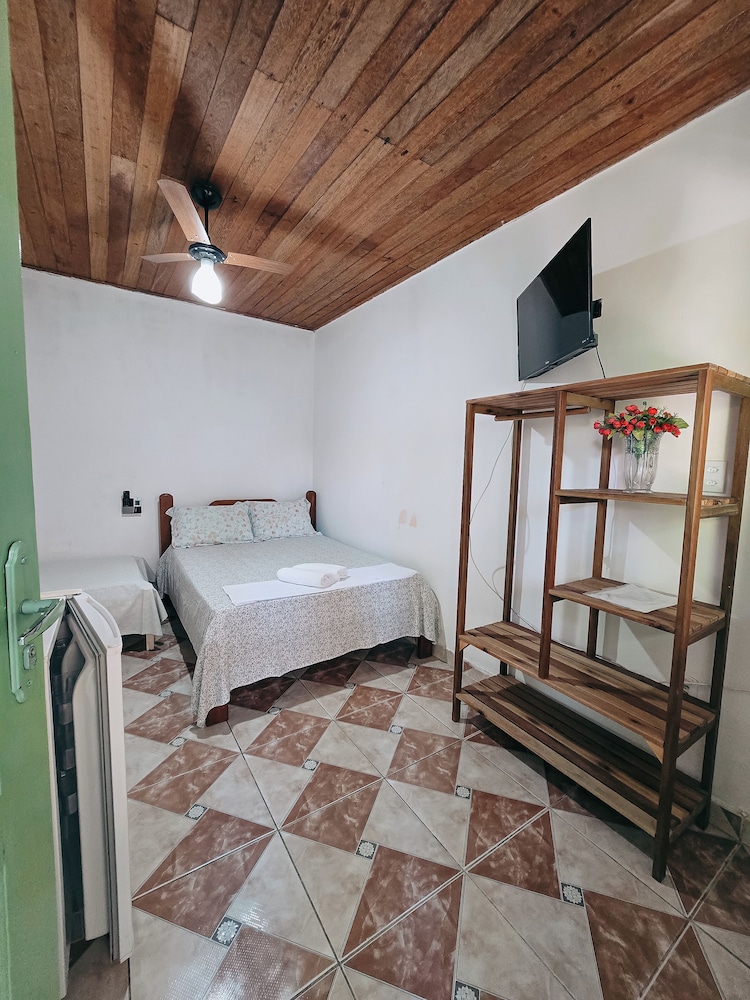 Standard Double or Twin Room, Private Bathroom photo 3