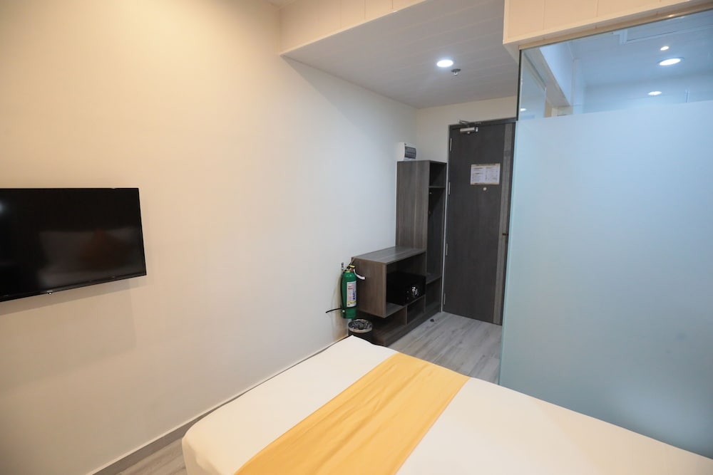 Superior Twin Room - Photo 6