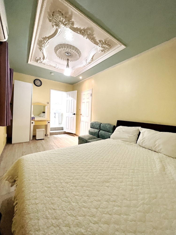 Deluxe Double Room photo 3