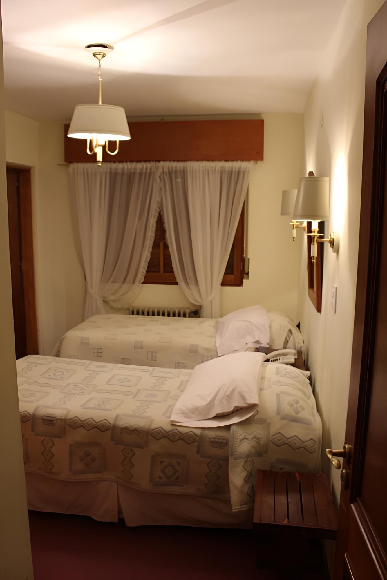 Standard Twin Room photo 1